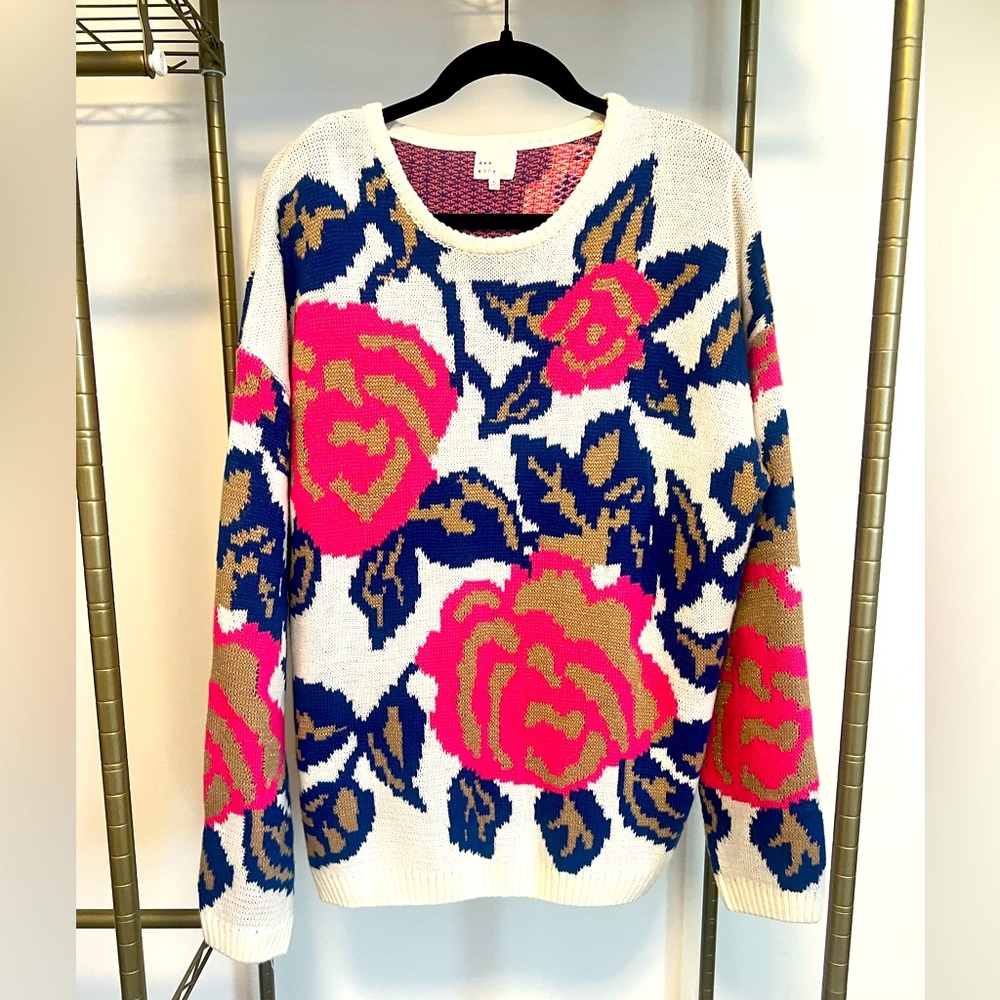 Dee Elle ivory pink floral sweater (XL) — Like new!